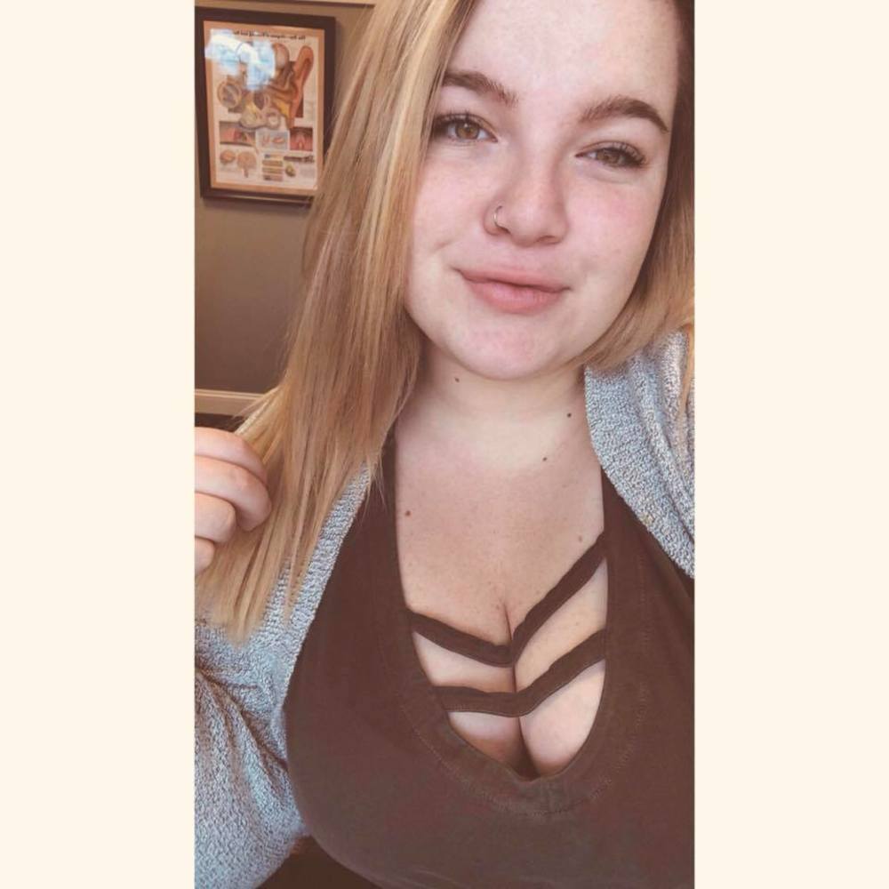 Meet your Posher, Haylee